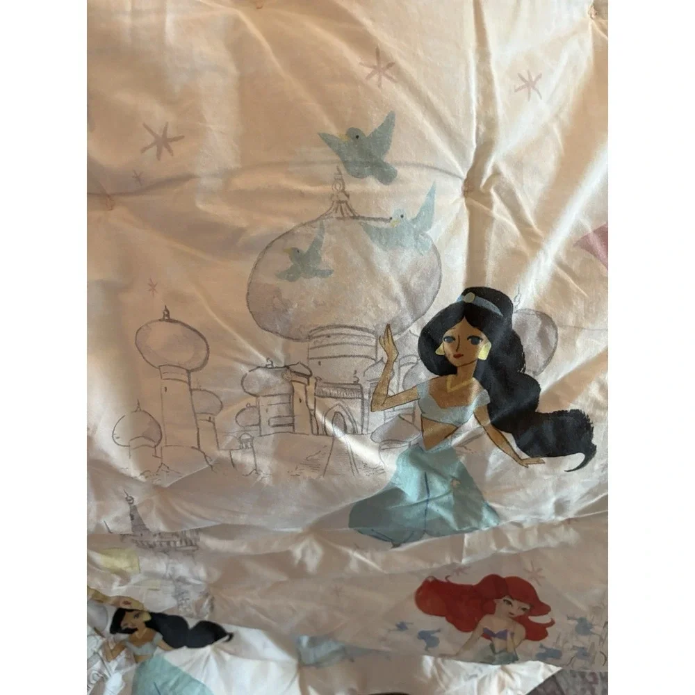Pottery Barn Teen Girls Full / Queen DISNEY PRINCESS Comforter